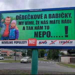 Dedeckove a babicky