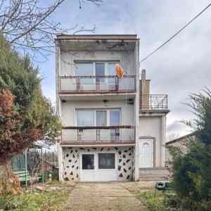 chtel&nbsp;panelak&nbsp;ale&nbsp;vadili&nbsp;mu&nbsp;lide&nbsp;