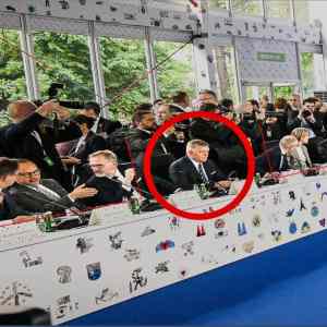 politika na 4 svetove strany - teda rusko